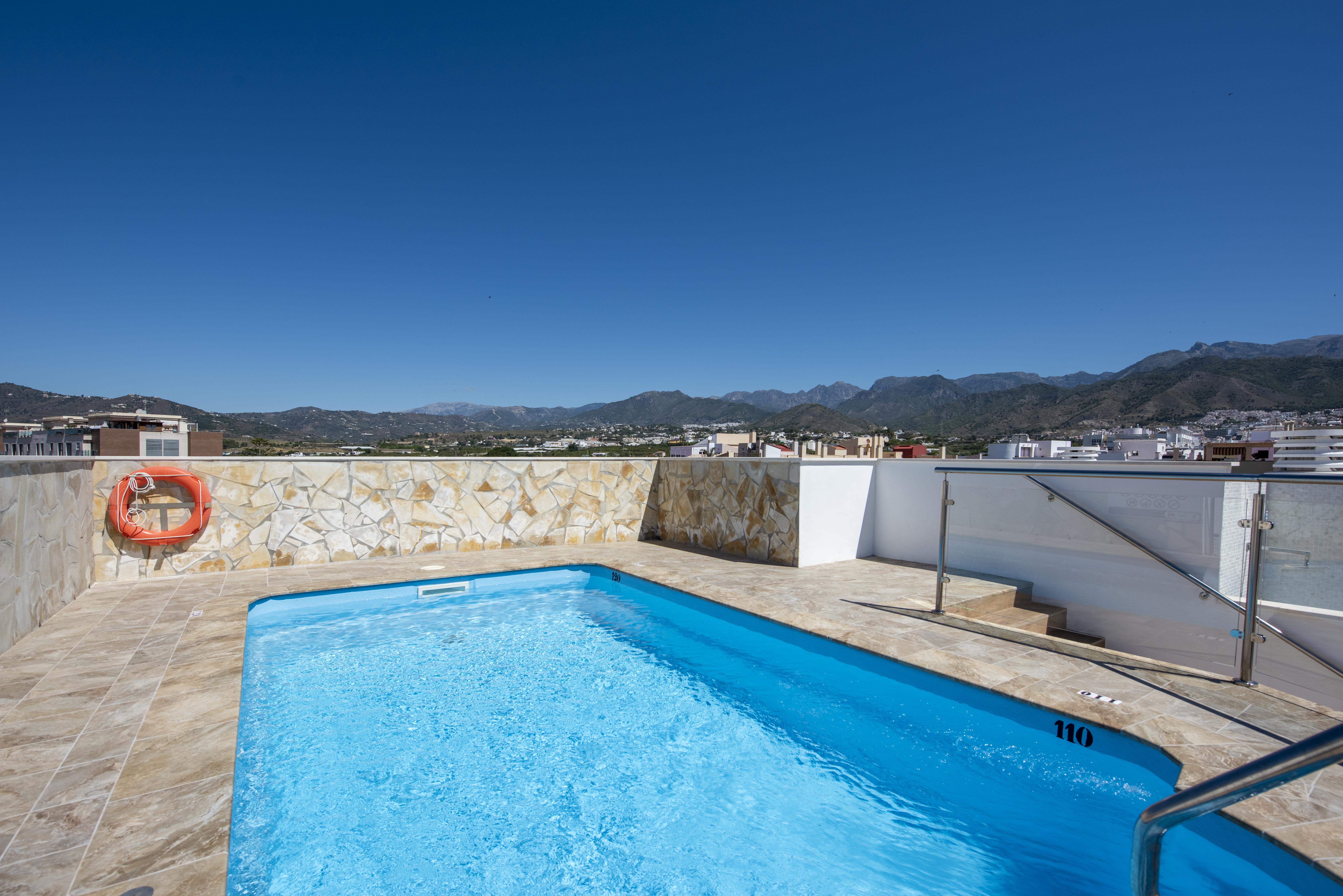 Hotel Toboso Chaparil Nerja Exterior photo